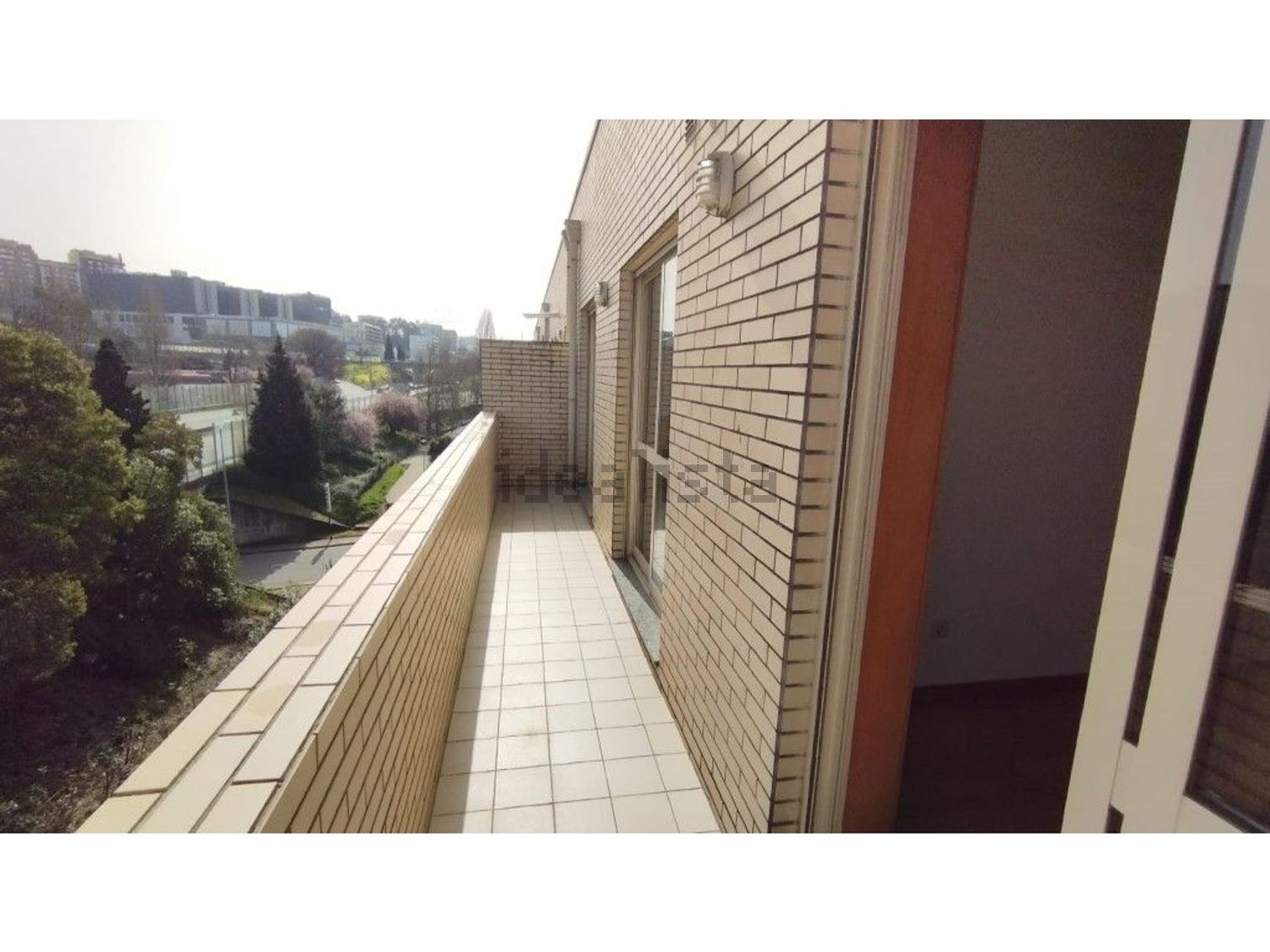 出租公寓 t1在Rua Doutor Alberto de Sousa Valente, 77 - 阳台