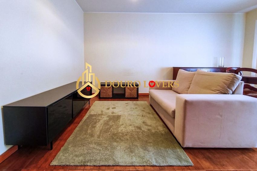 公寓 t2出售在Rua de Santa Luzia, 804