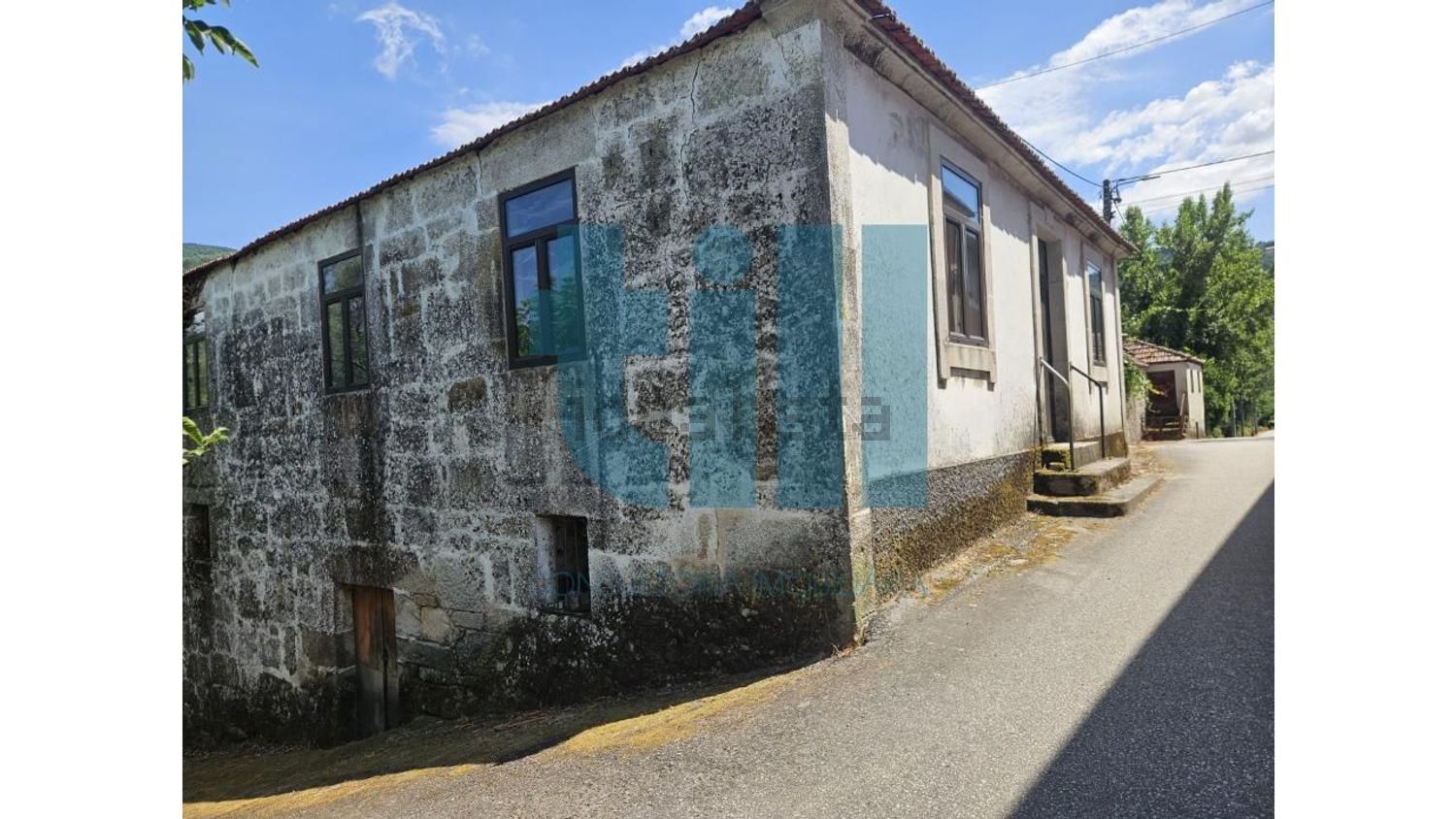 乡间楼房出售在 Salvador - 外立面
