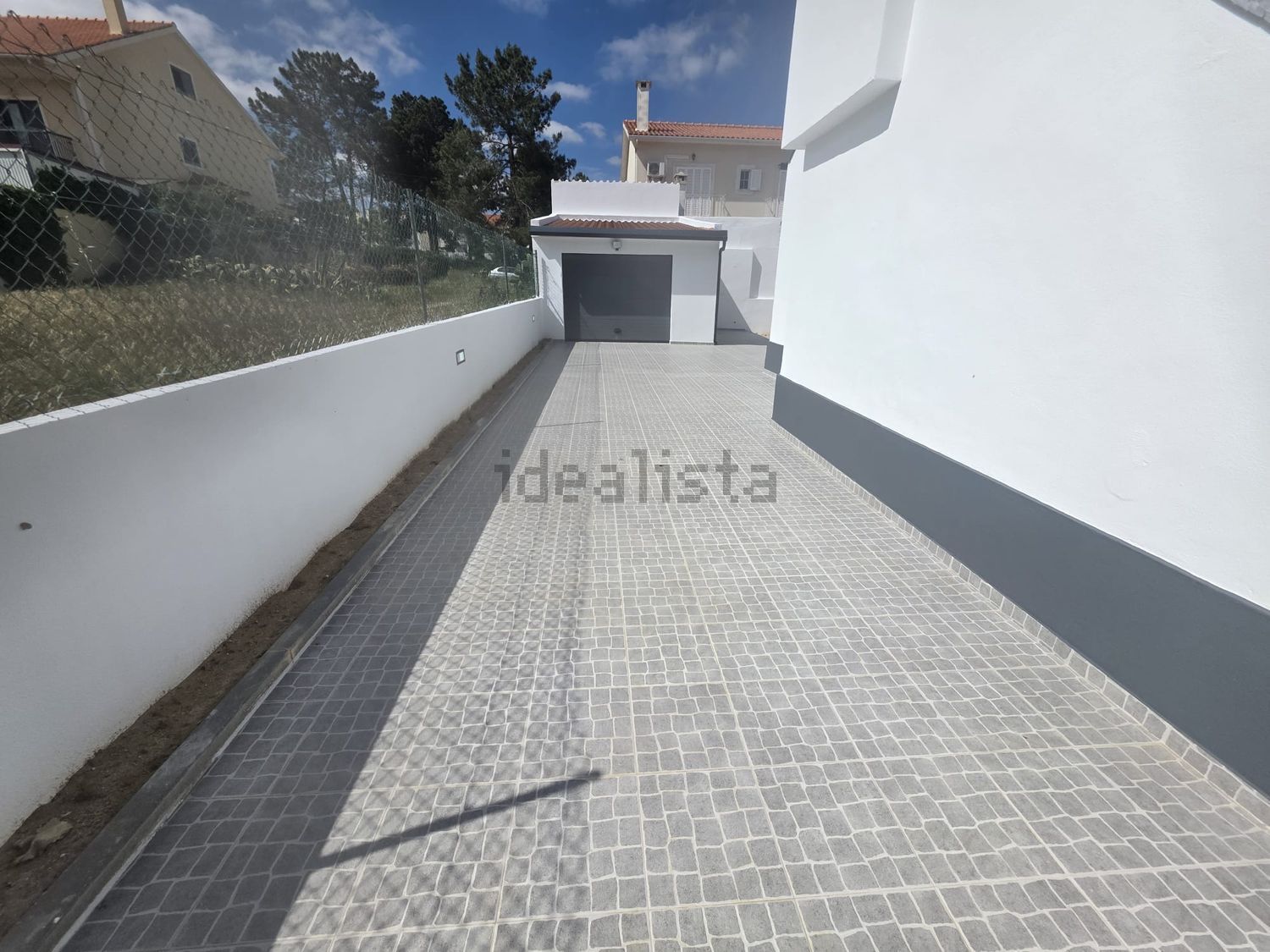 小楼房或独栋别墅出售在 Centro da Quinta do Conde - 阳台