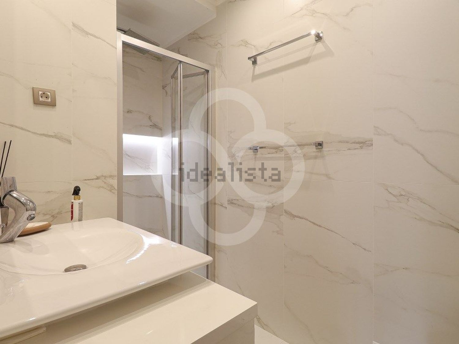 公寓 t4出售在Avenida Marquês de Tomar, 25 d - 卫生间