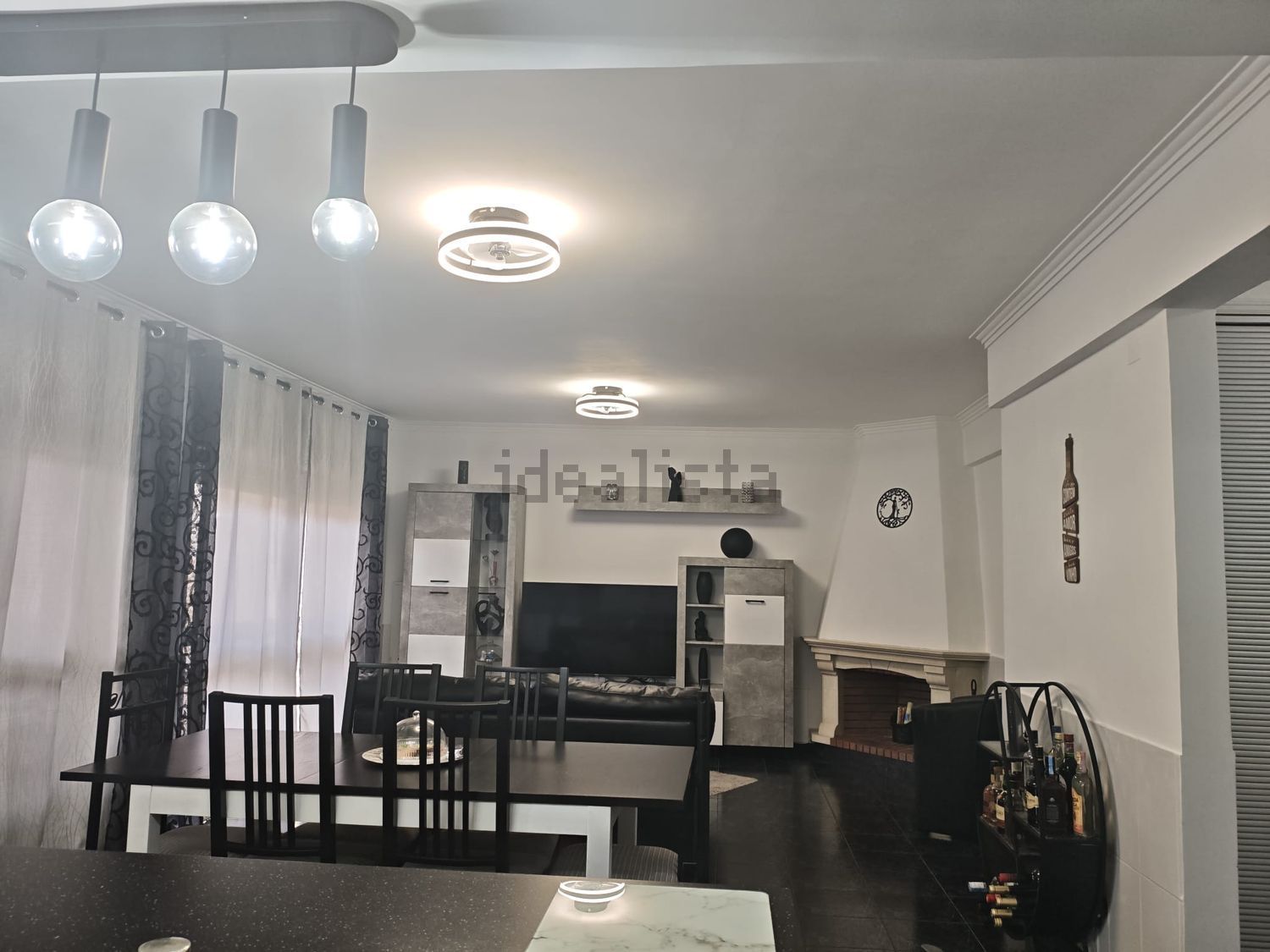公寓 t2出售在Avenida da Liberdade, 28 - 客厅