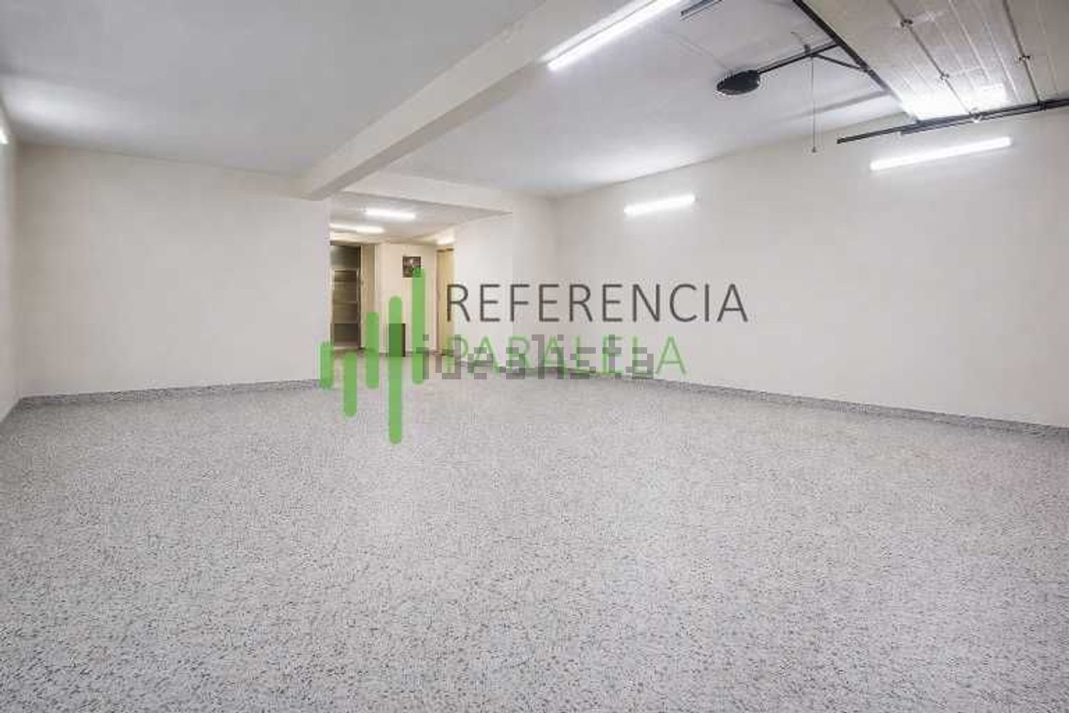 小楼房或别墅出售在 Vila Nova de Anha - 照片