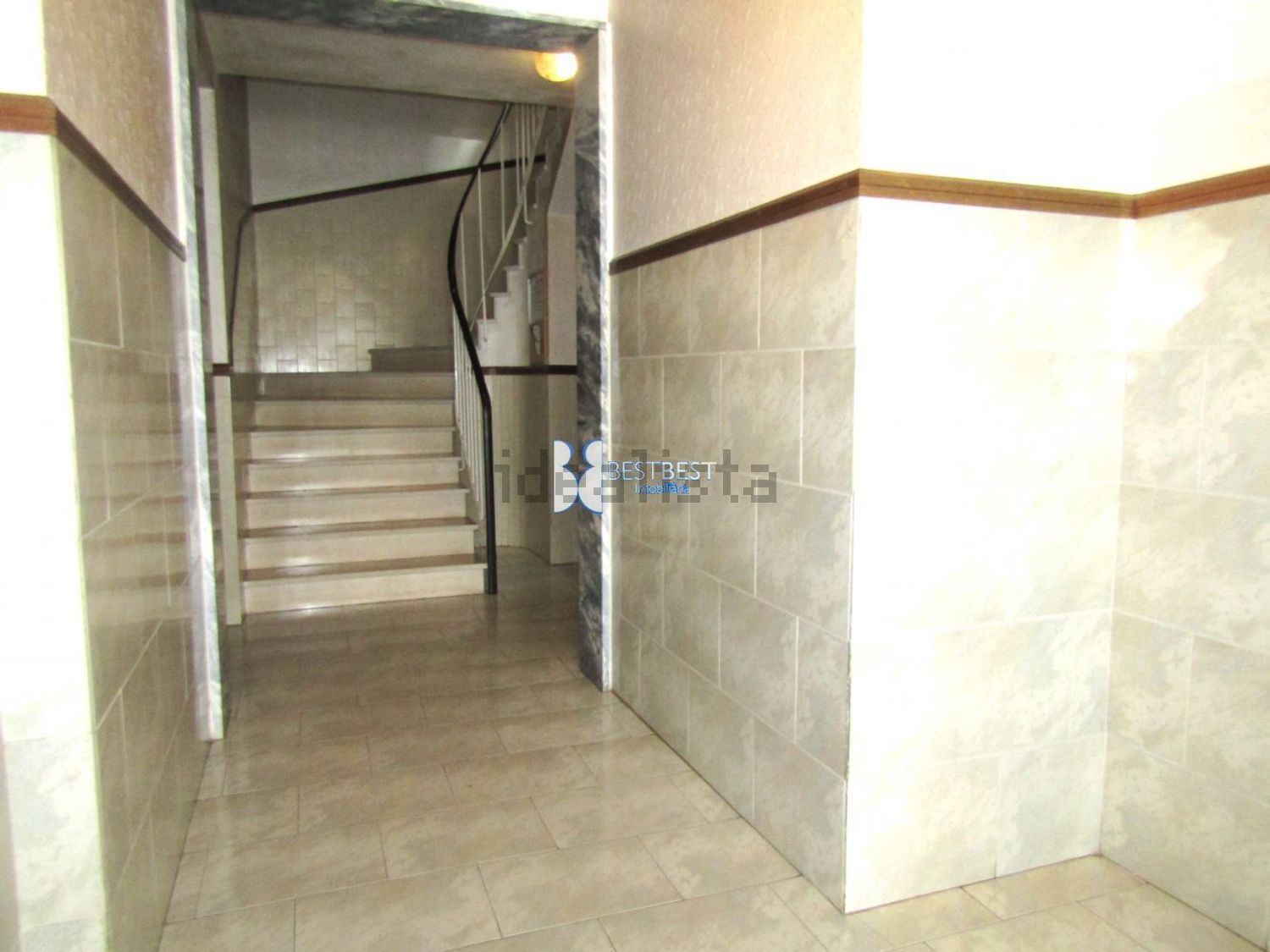 出租公寓 t2在 Vila Nova de Anha - 详情