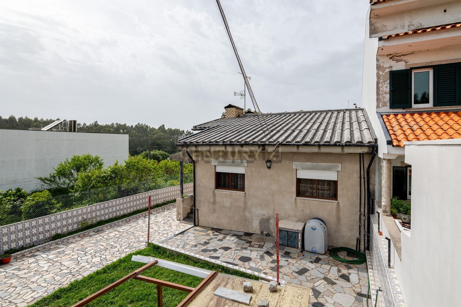 小楼房或独栋别墅出售在Travessa das Fontainhas, 3 - 外立面