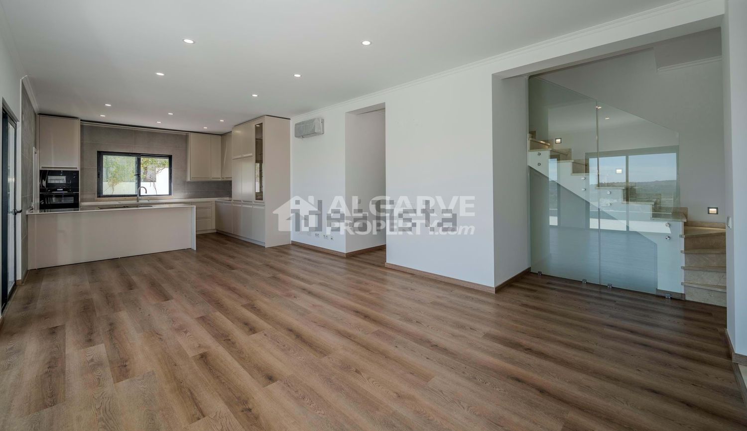 双拼别墅出售在Rua Doutor Evaristo Sousa Gago - 照片