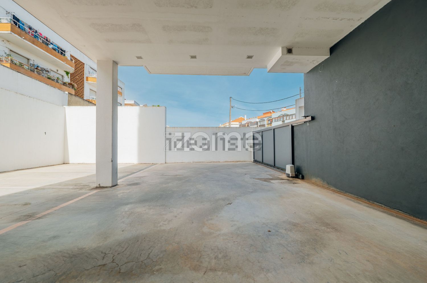 公寓 t2出售在Avenida Padre António Pereira de Almeida s/n - 停车位