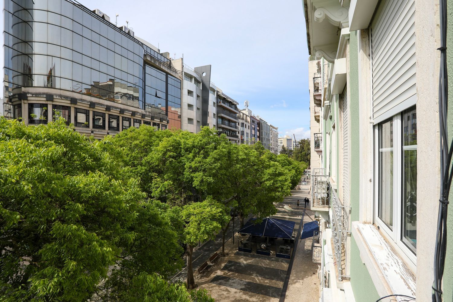 公寓 t4出售在Avenida Duque de Ávila - 视线