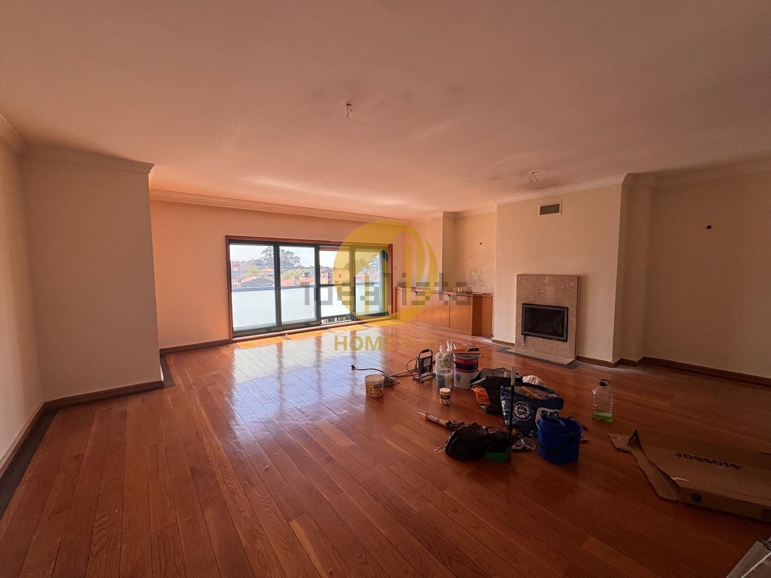 出租公寓 t3在Rua Senhor de Matosinhos, 102 - 客厅