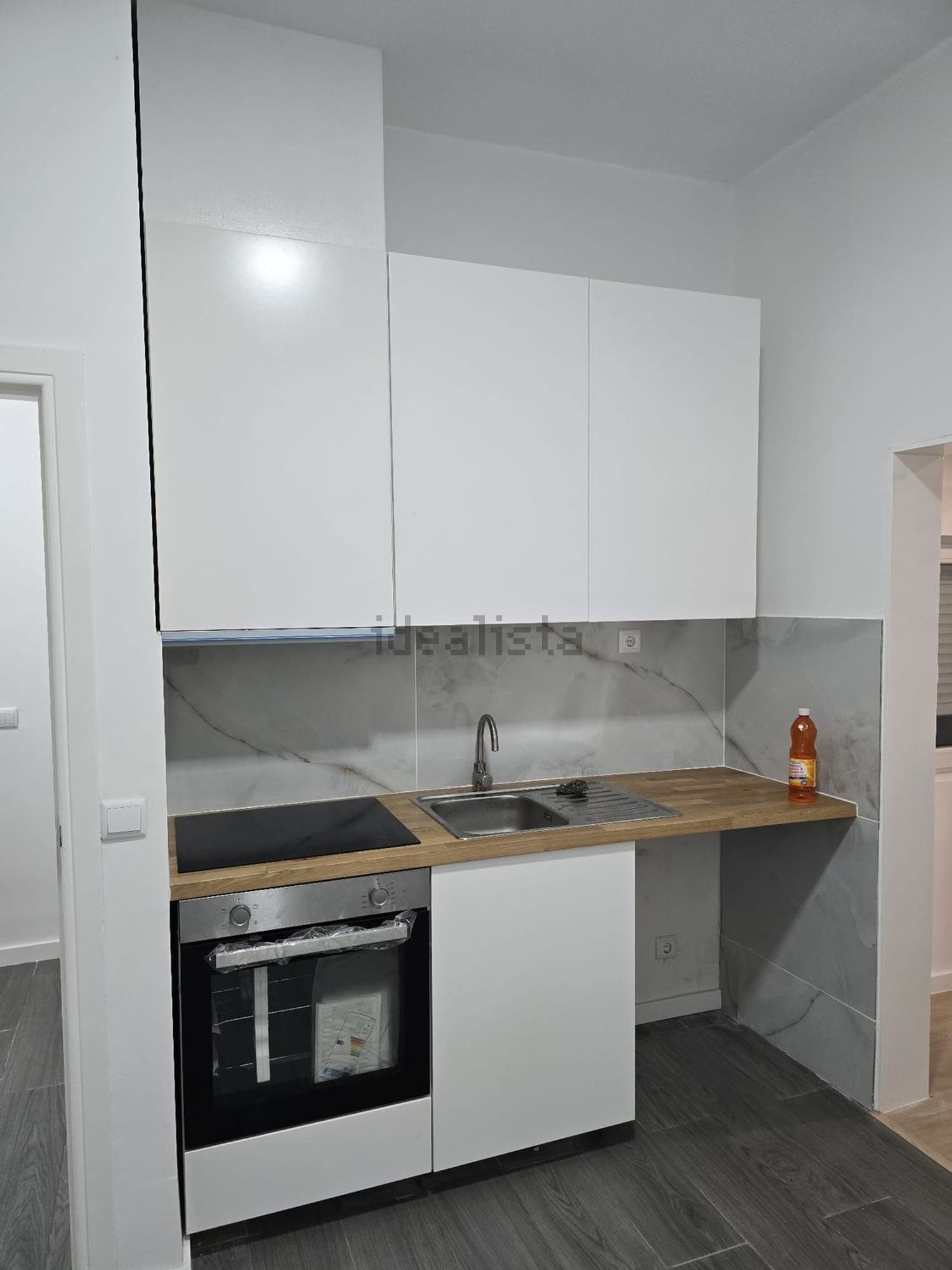 出租房间在Rua da Varziela - 厨房