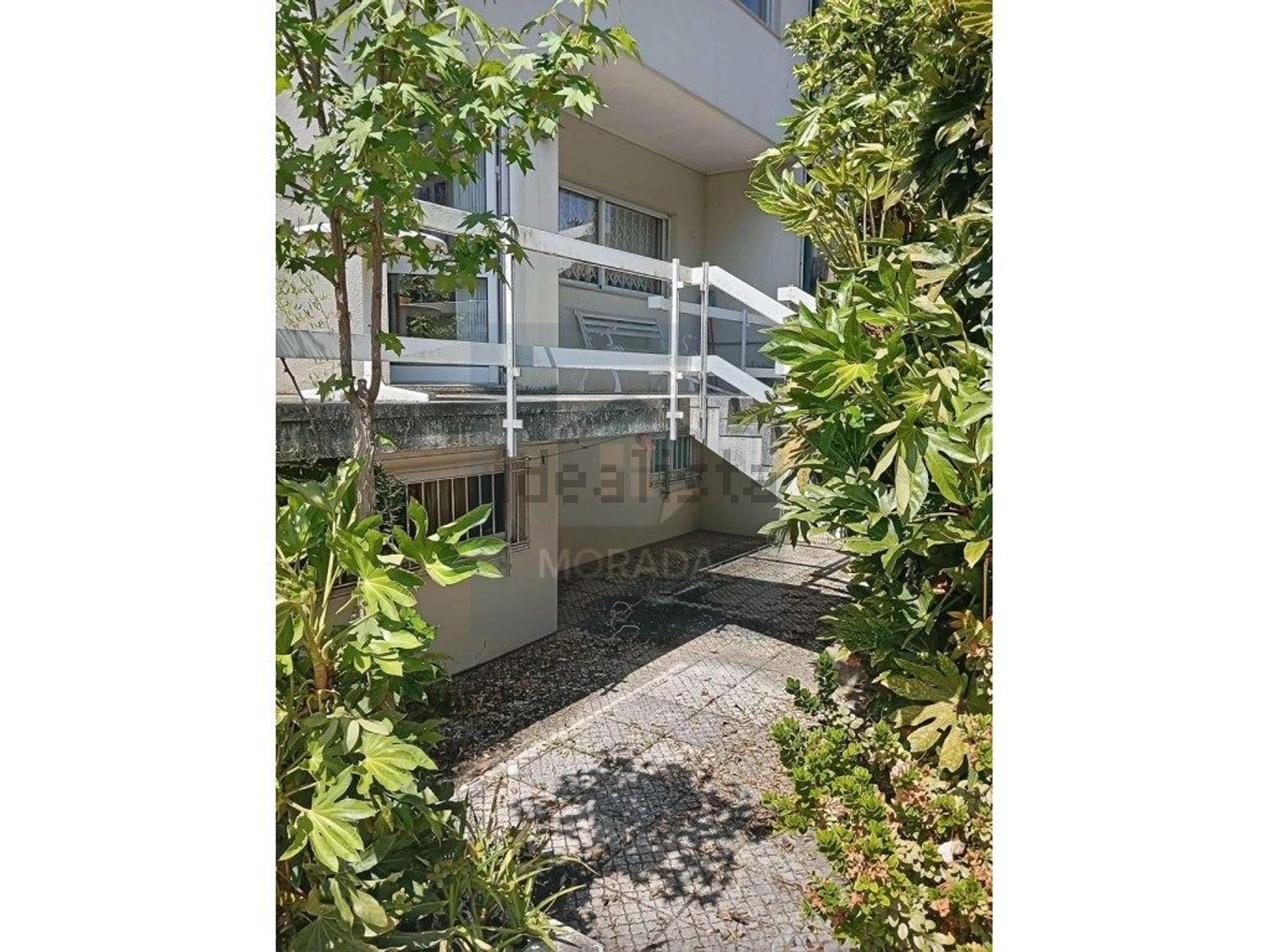 小楼房或独栋别墅出售在 Quinta Seca - Azenha de Cima - 外立面