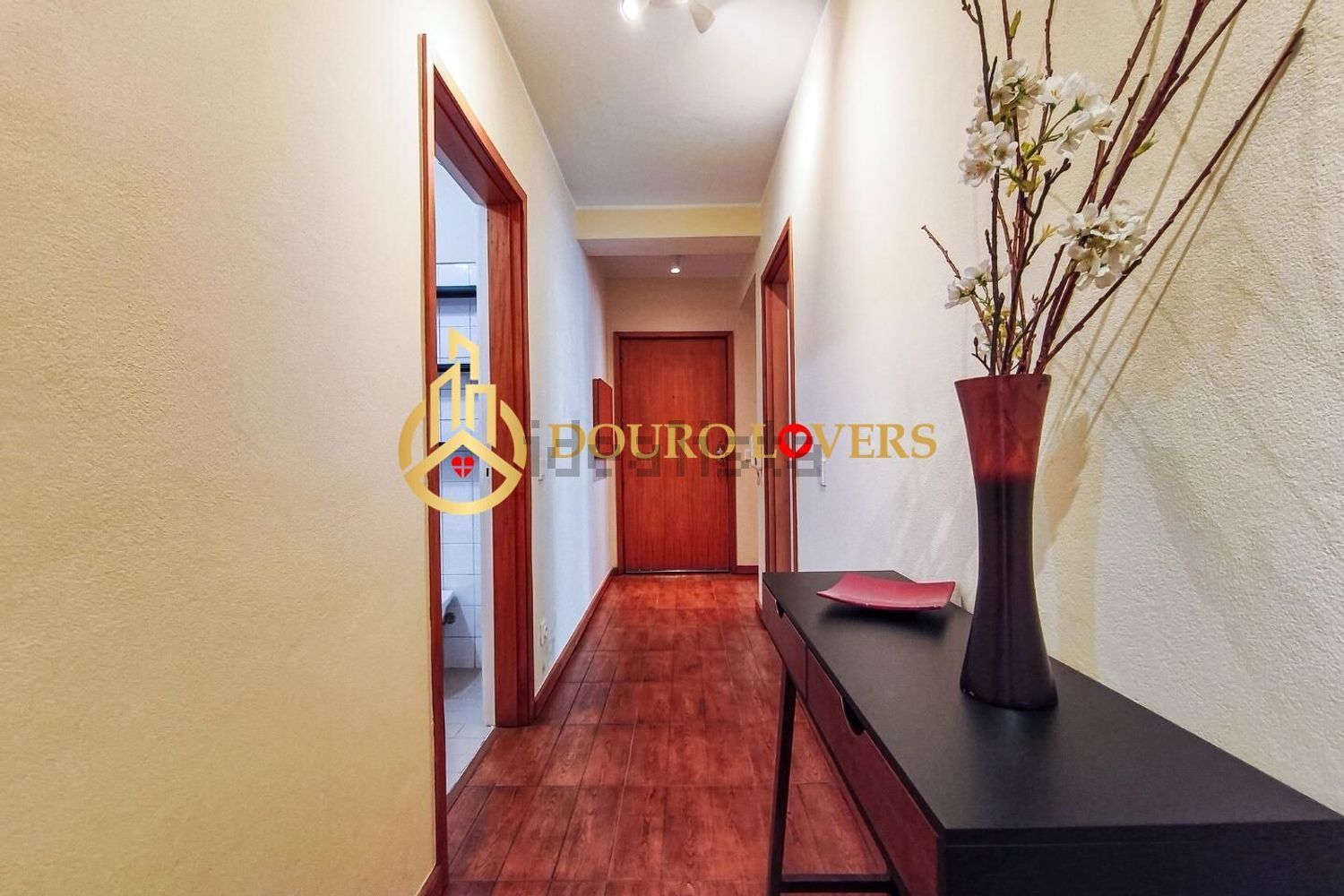 公寓 t2出售在Rua de Santa Luzia, 804 - 过道