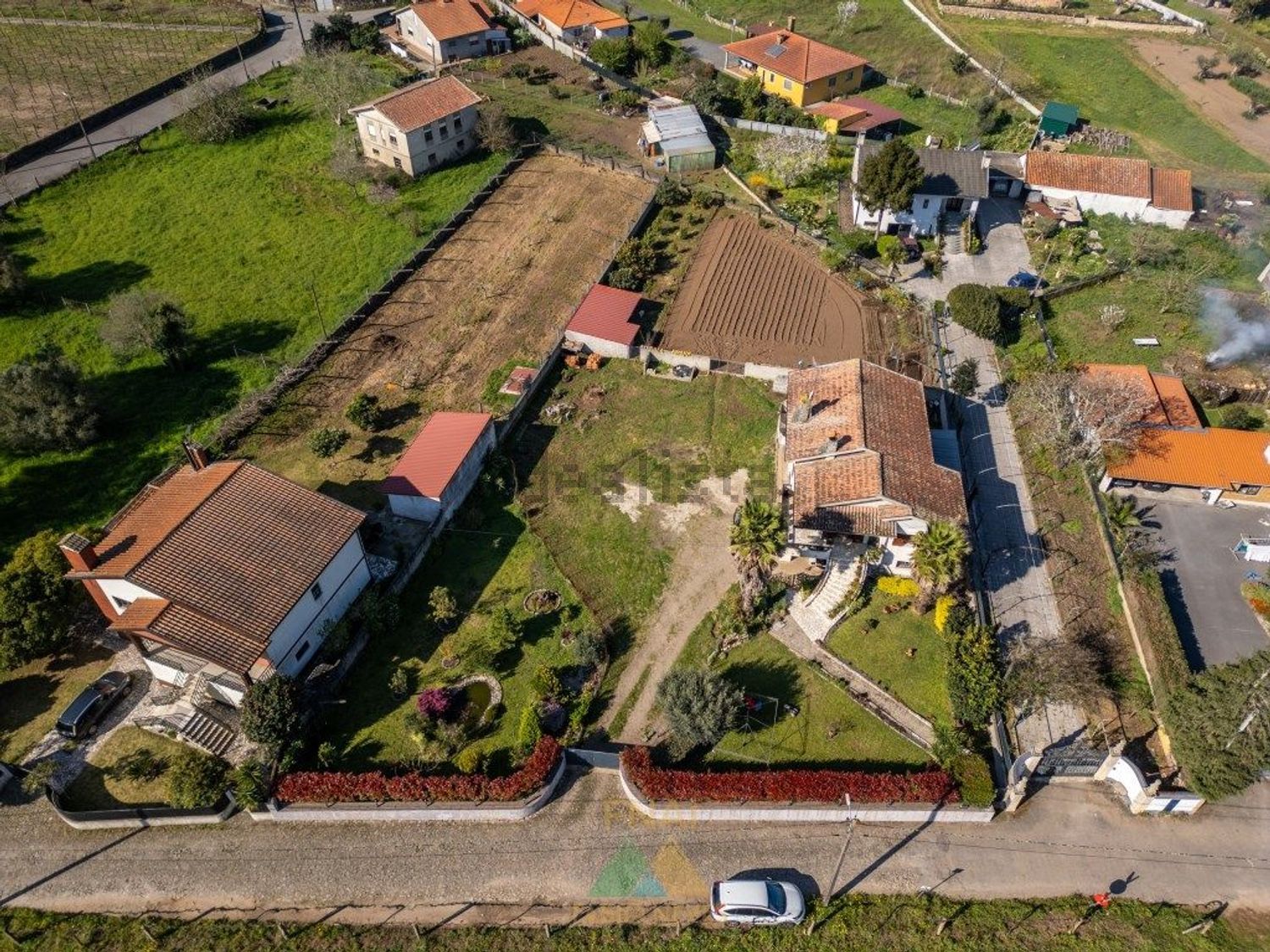 小楼房或独栋别墅出售在Rua do Pinheiral, 258 - 照片