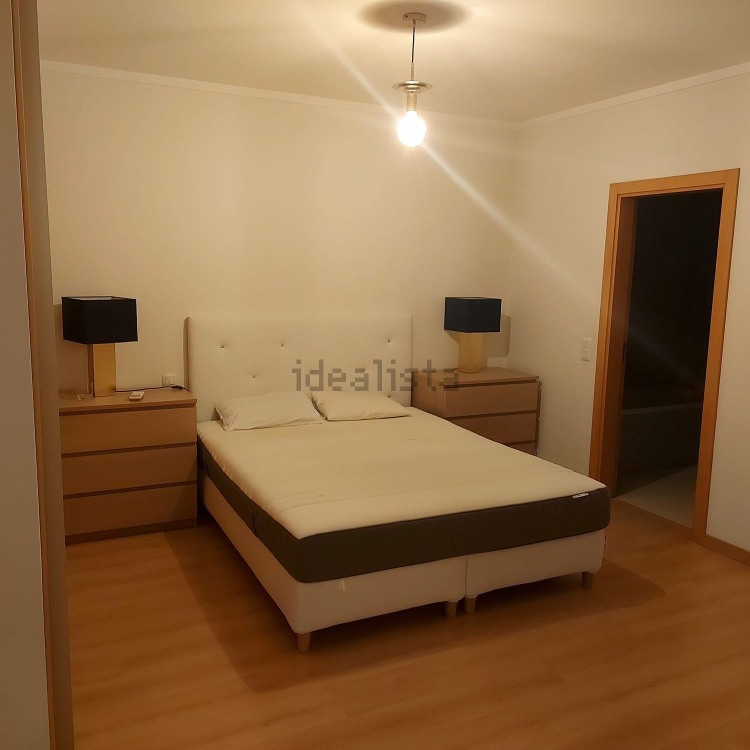 出租公寓 t3在Rua Custódio Domingos Pereira Neto, 7 - 卧室