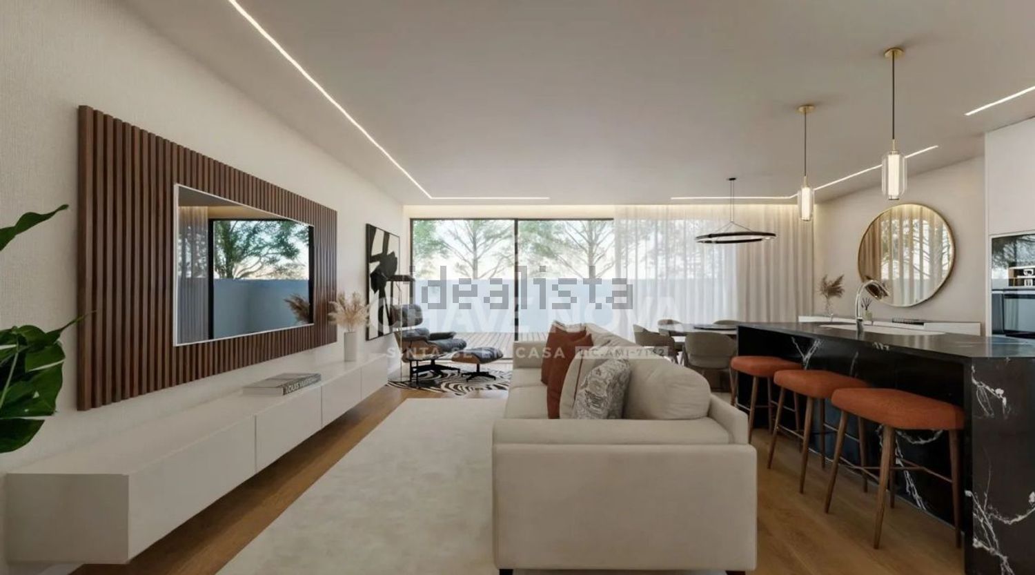 小楼房或独栋别墅出售在 Vila Nova de Gaia - 客厅