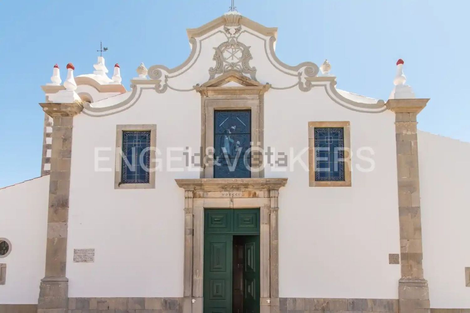 小楼房或独栋别墅出售在 Santa bárbara de nexe - 视线