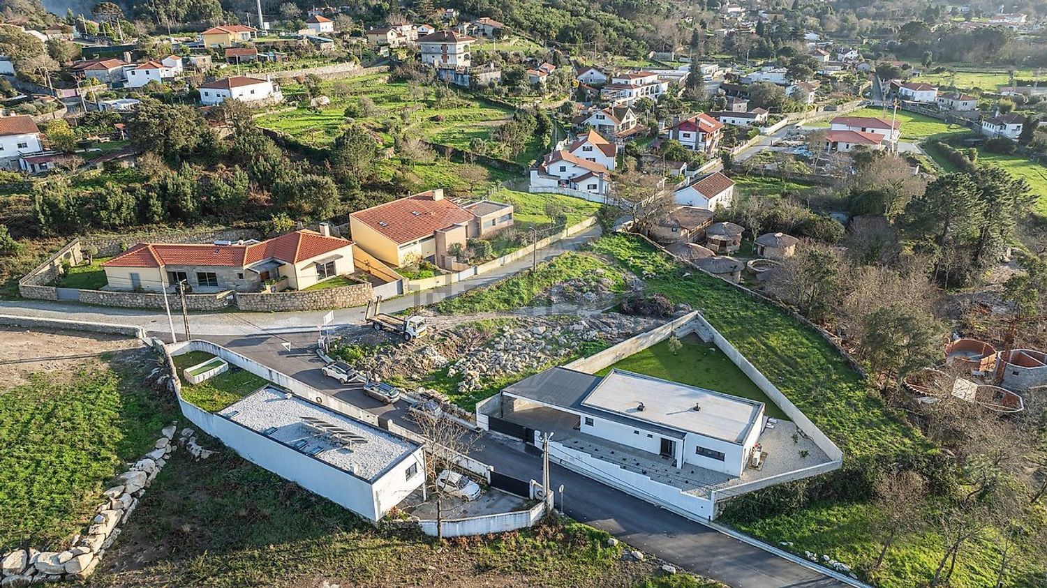 小楼房或独栋别墅出售在Rua do Paço - 照片