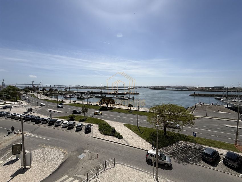公寓 t7出售在 Vila de Buarcos
