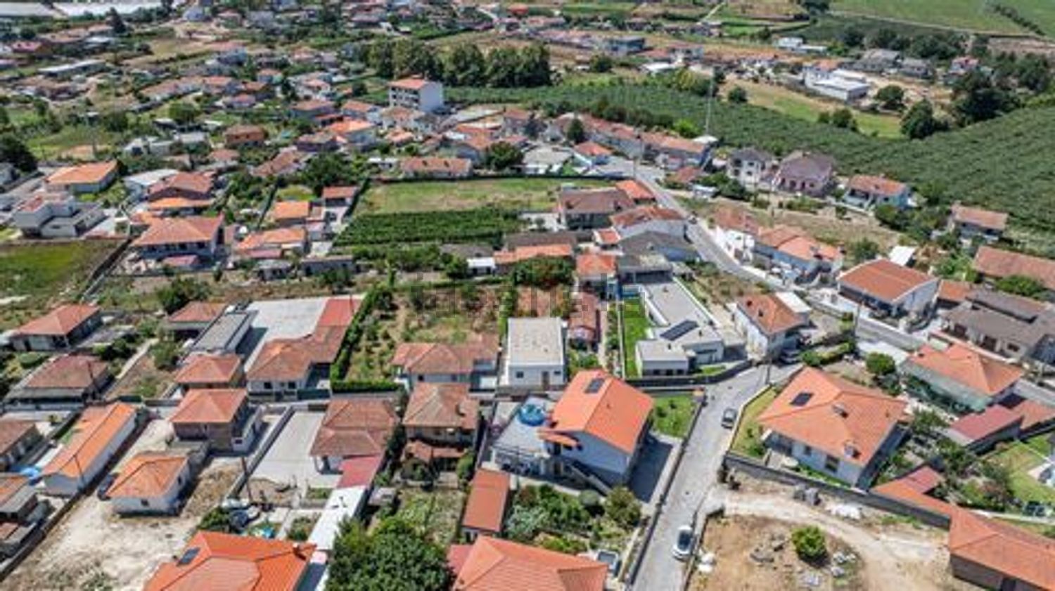 小楼房或独栋别墅出售在 Vila Nova do Campo - 照片