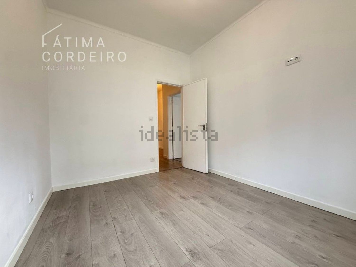 出租公寓 t2在Avenida Dom João i, 3 - 居住