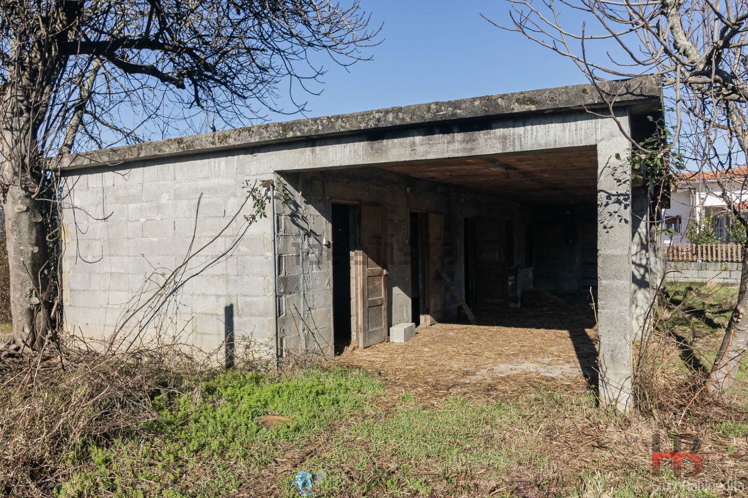 小楼房或独栋别墅出售在 Arca e Ponte de Lima - 外立面