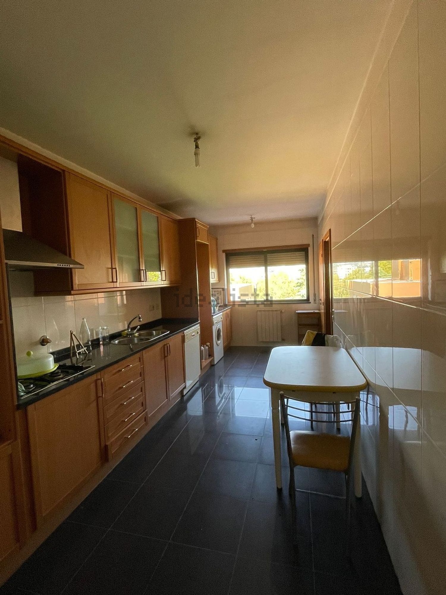 出租房间在Rua Francisco Mendes, 12 - 厨房