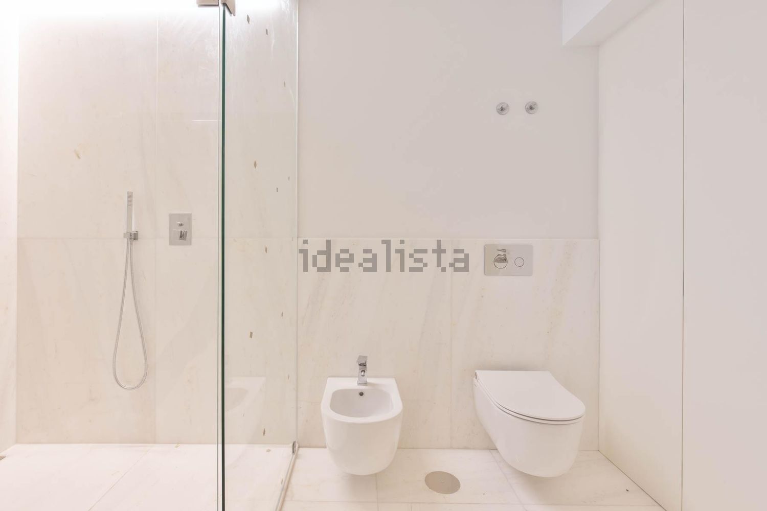 公寓 t3出售在 Bairro Azul - Parque Eduardo VII - 卫生间