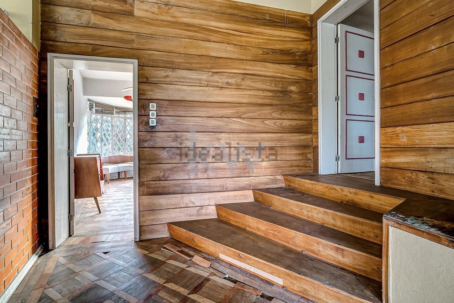 小楼房或独栋别墅出售在 N301 - 照片