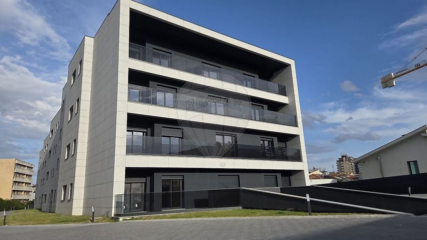 出租公寓 t2在Rua Nova do Espinheiro, 60