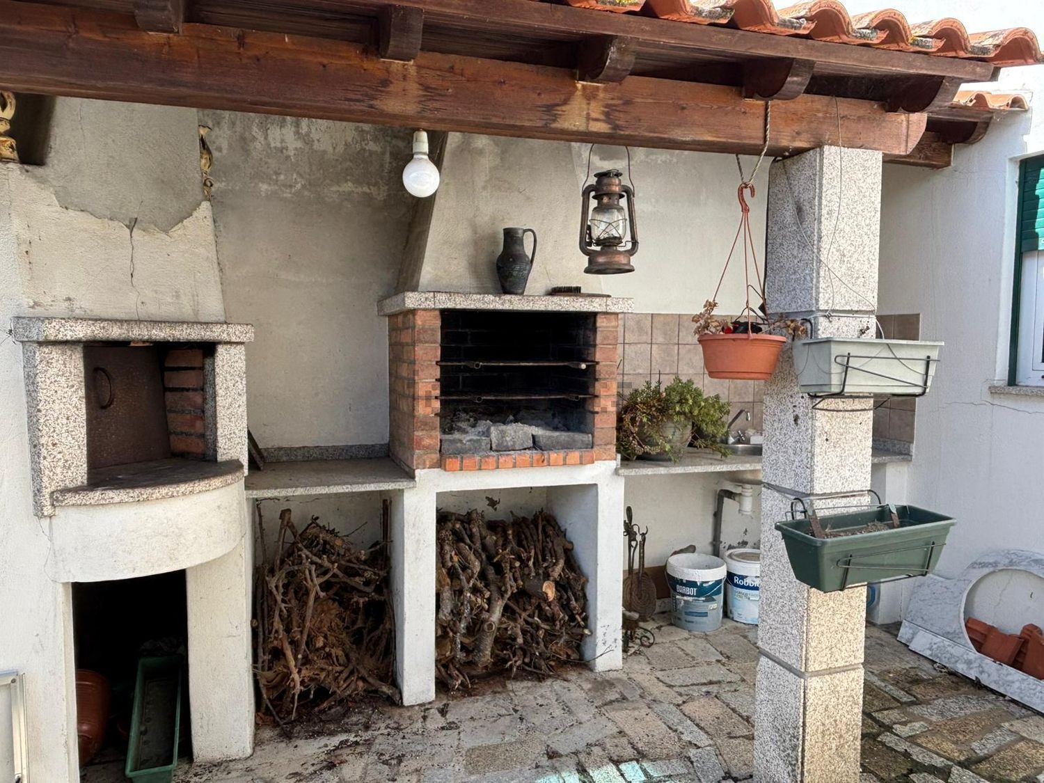 出租双拼别墅在 Rampa Matadouro, 7 - 门廊