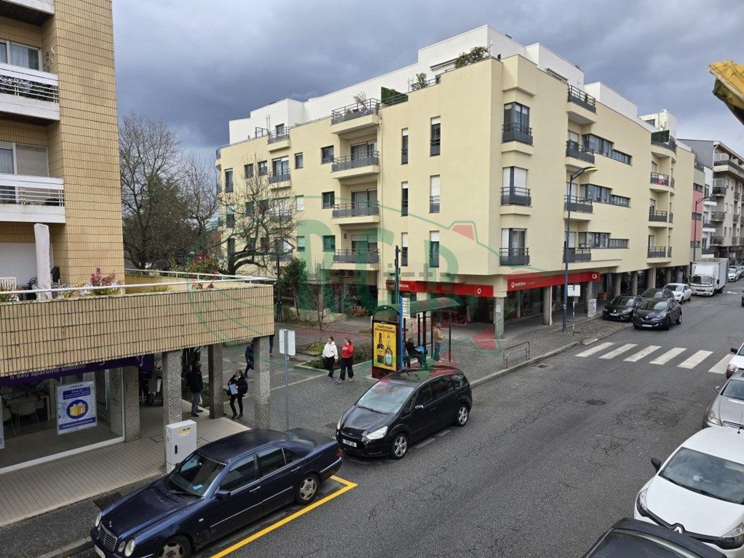 小楼房出售在 Centro de Gondomar - 视线