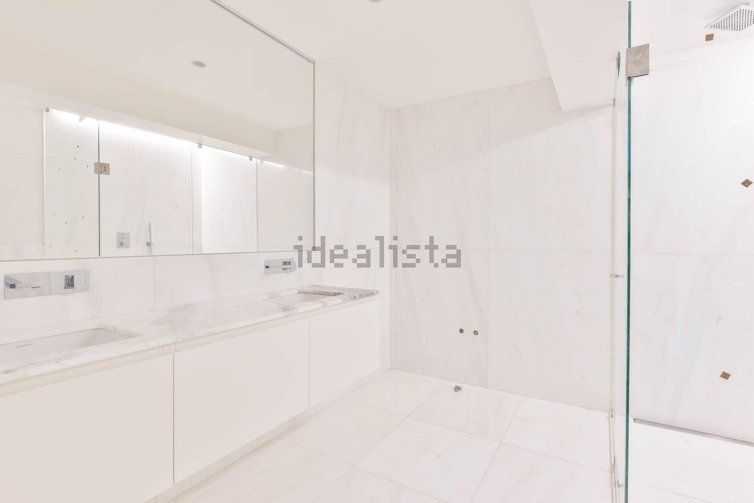 公寓 t3出售在 Bairro Azul - Parque Eduardo VII - 卫生间