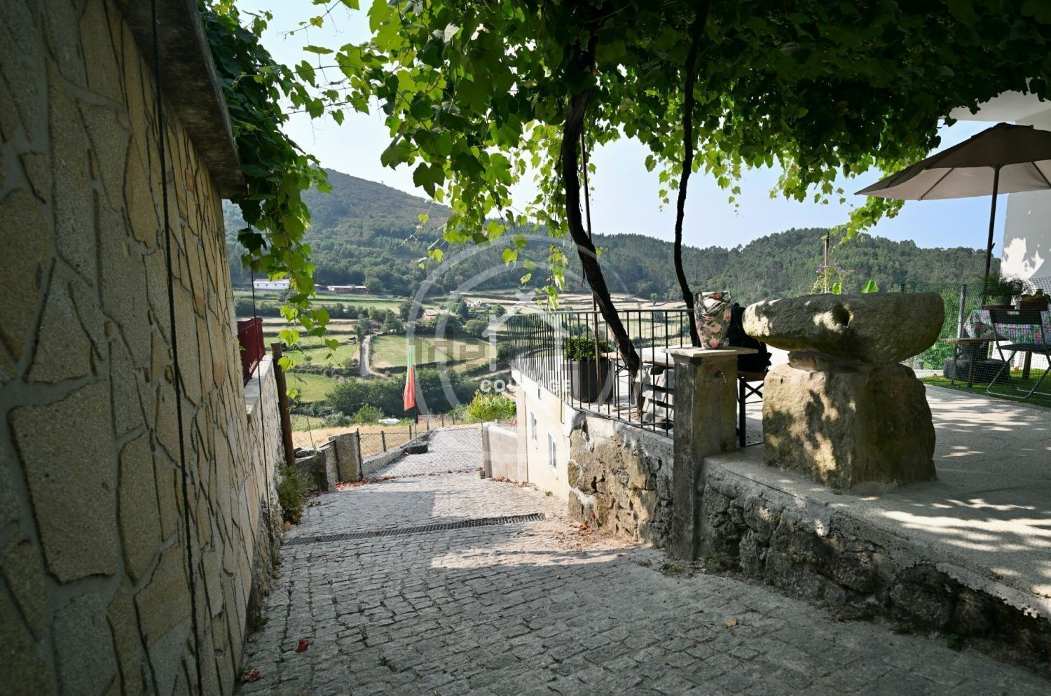 双拼别墅出售在 Labrujó - Rendufe - Vilar do Monte - 花园