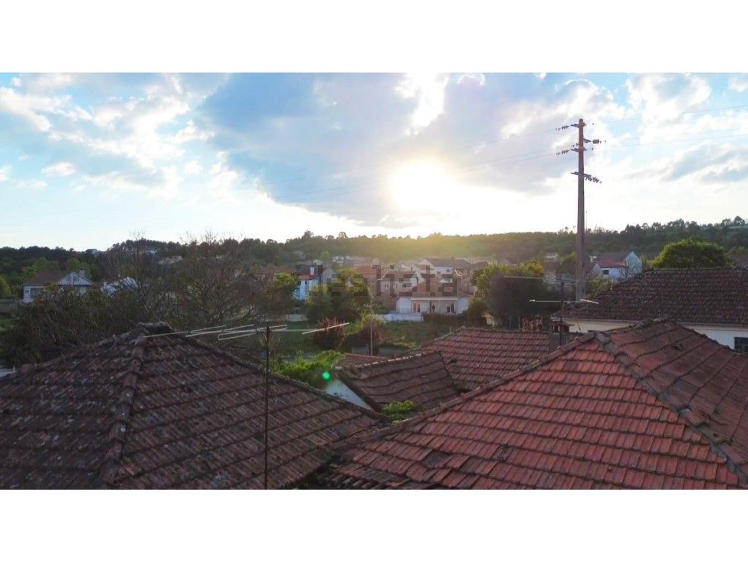 小楼房或独栋别墅出售在 Vila Nova de Paiva - 照片