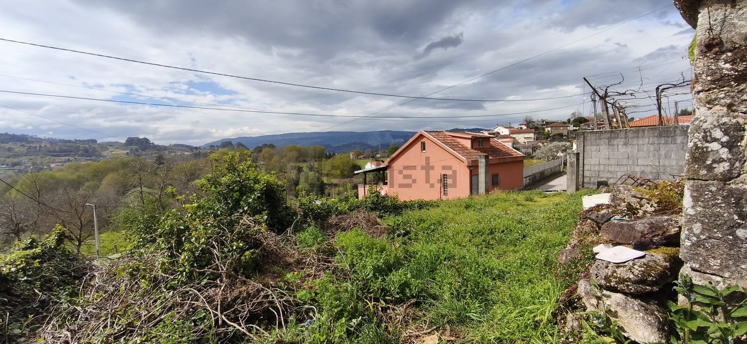 双拼别墅出售在 Lugar de Barreiro - 外立面