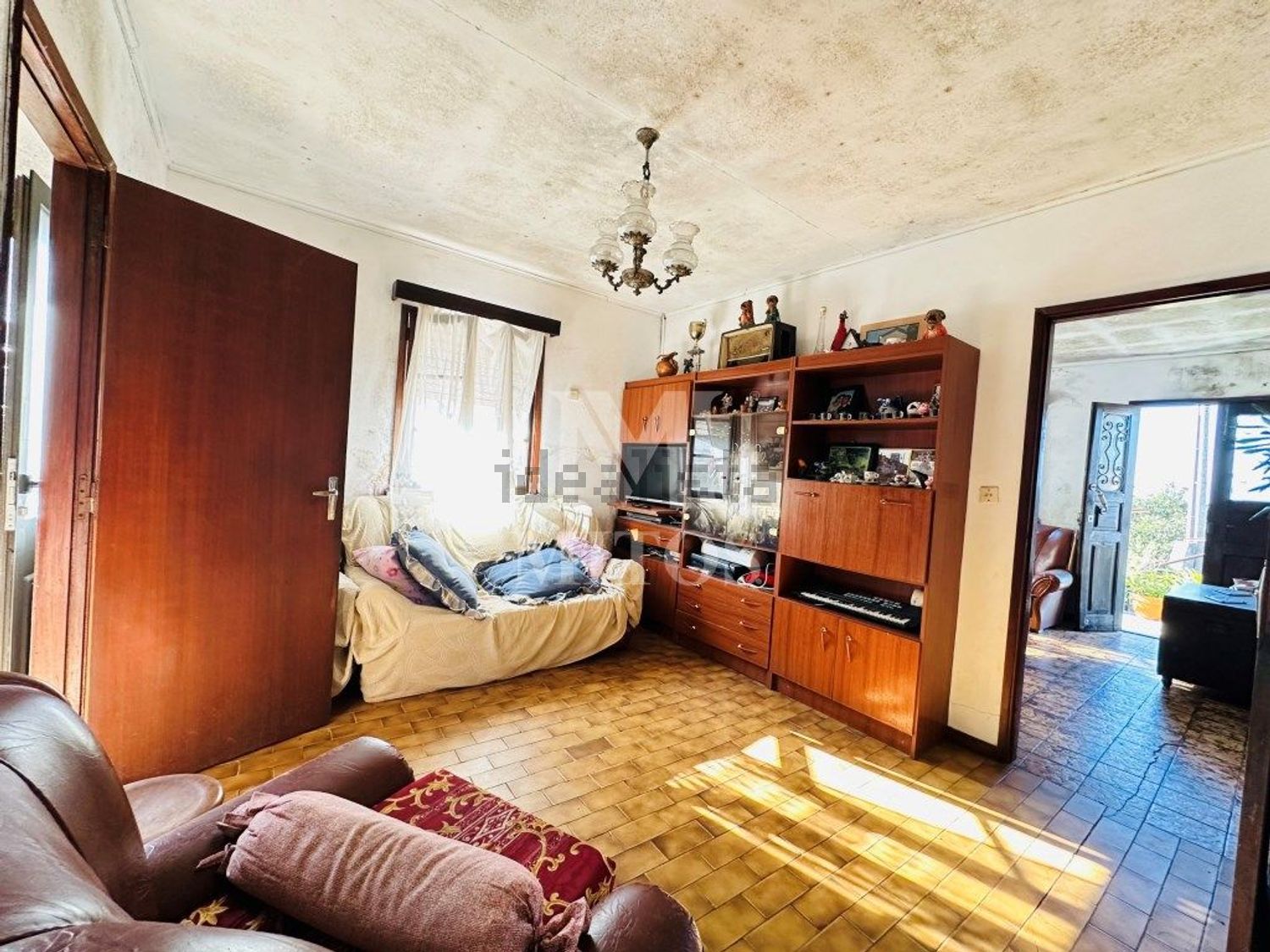 小楼房或独栋别墅出售在 Santa Marta de Portuzelo - 客厅