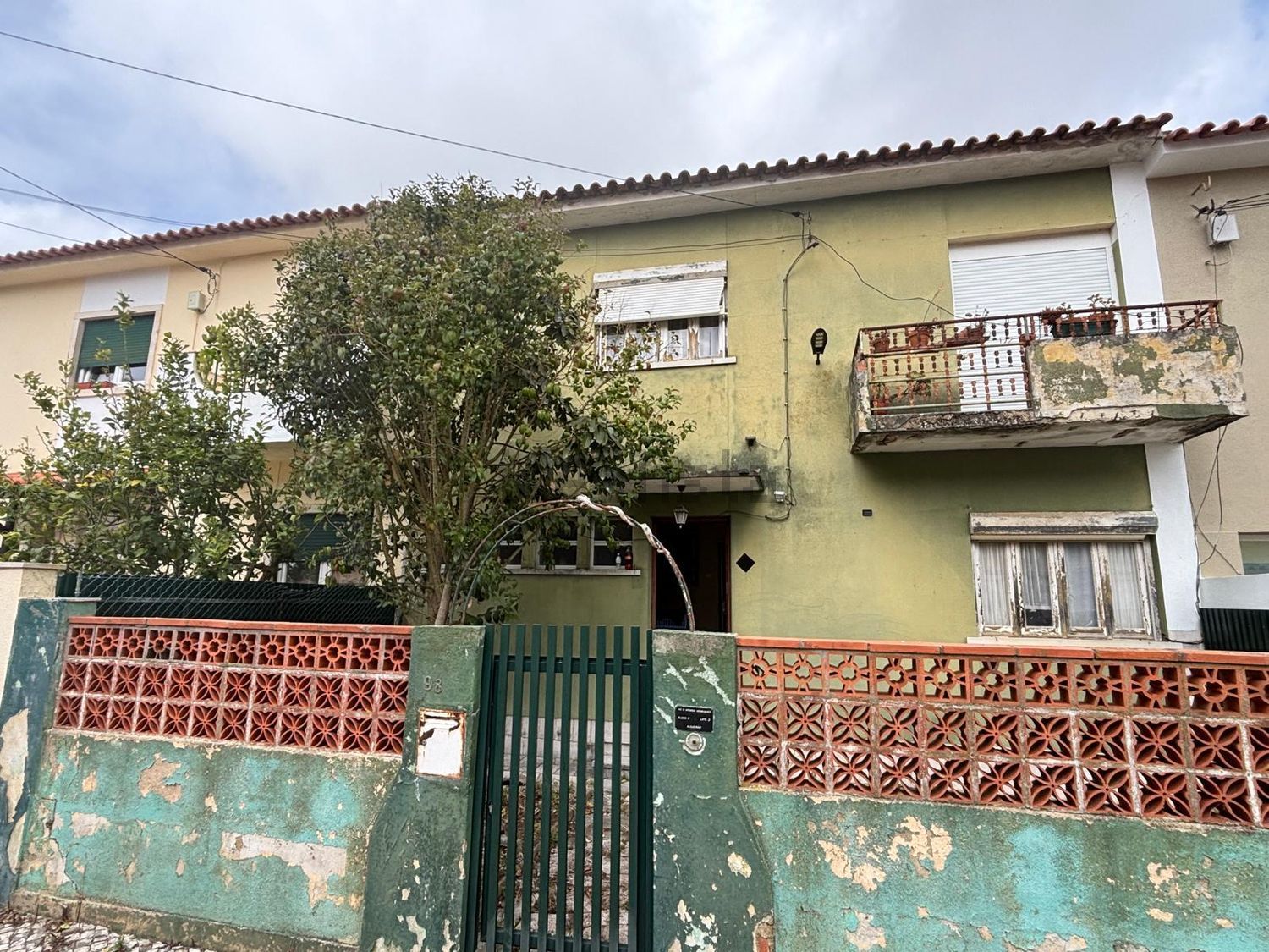 联排别墅出售在Avenida Dom Afonso Henriques, 3 - 外立面