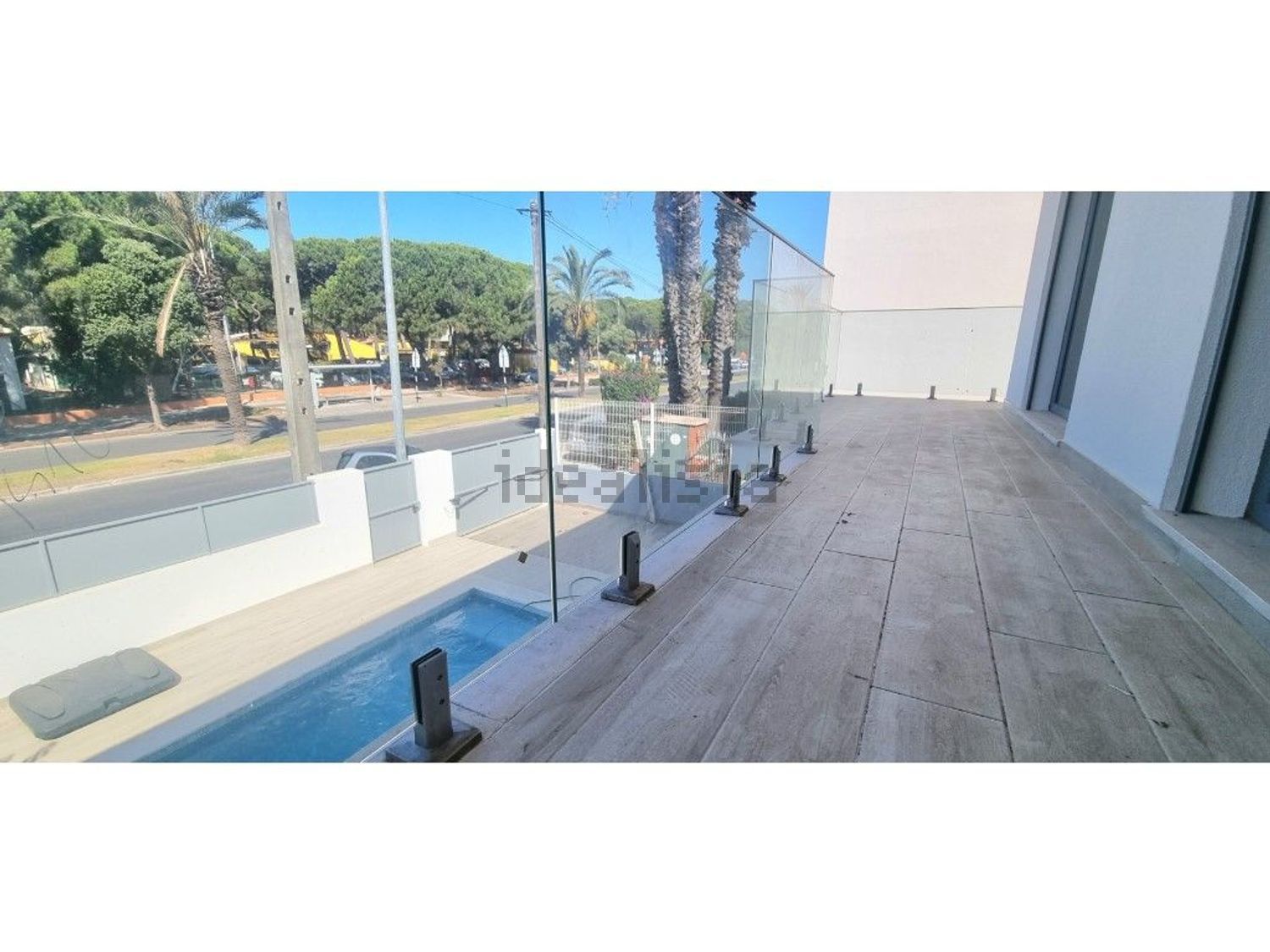 小楼房或独栋别墅出售在Avenida Afonso de Albuquerque - 游泳池