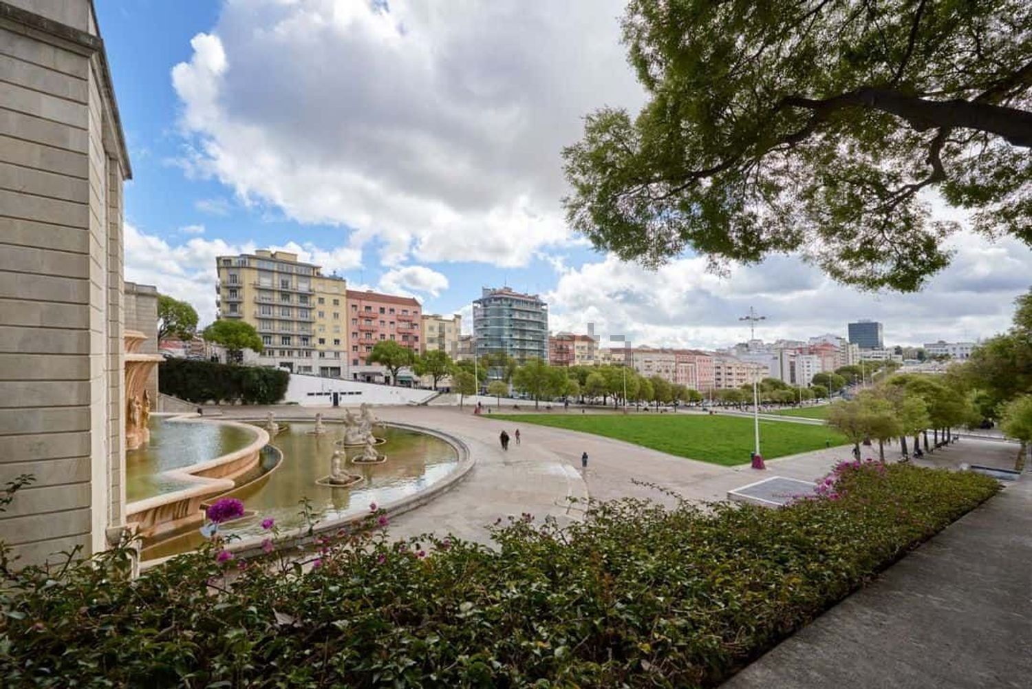 出租房间在Alameda Dom Afonso Henriques, 46 - 游泳池