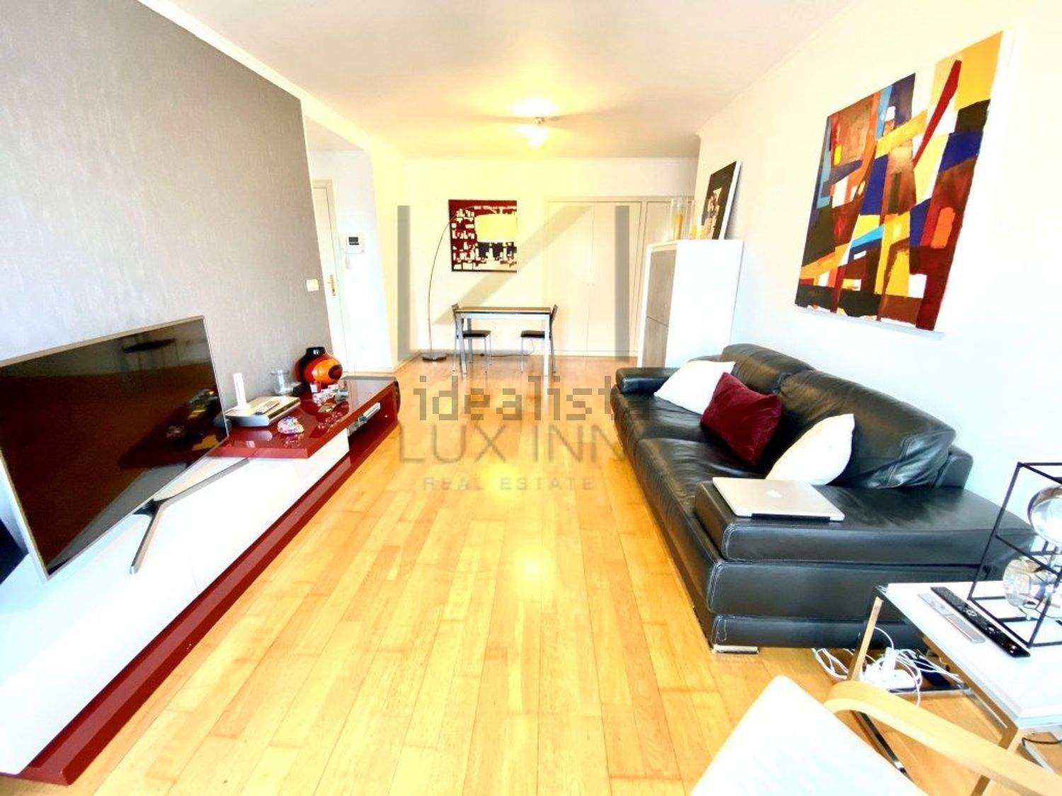 出租公寓 t1在 Nova Campolide - 客厅