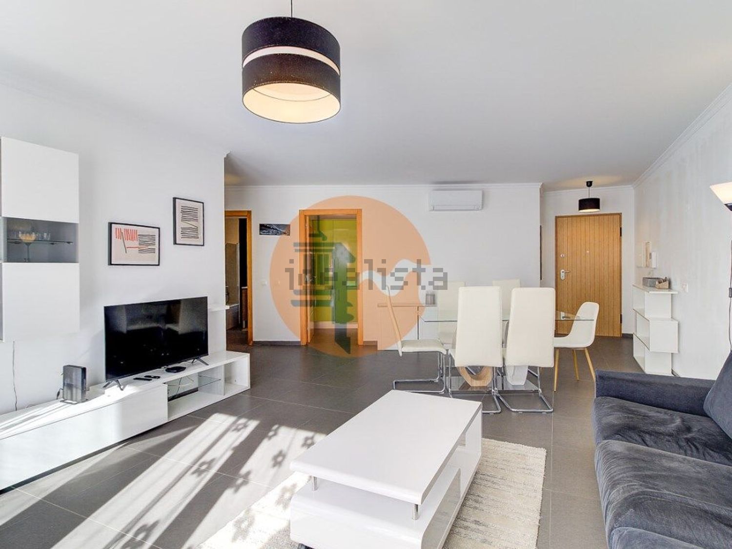 公寓 t2出售在 Vila Real de Santo António - 客厅
