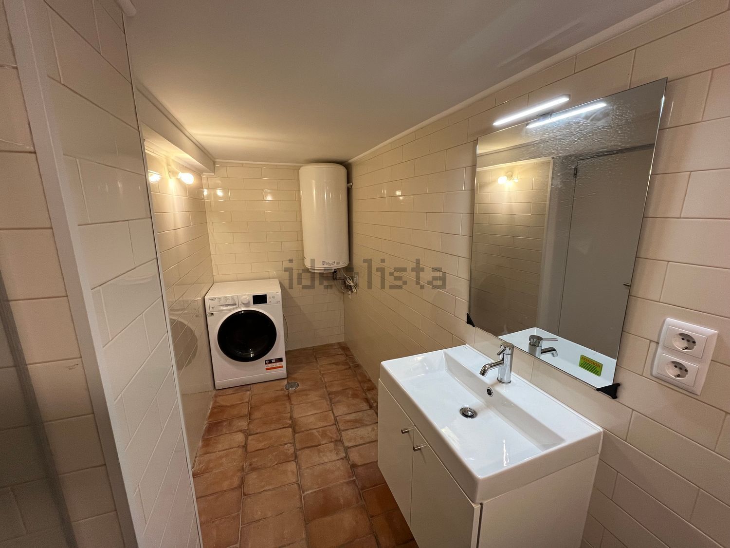 出租公寓 t1在Rua Casalinho da Ajuda, 10 - 卫生间