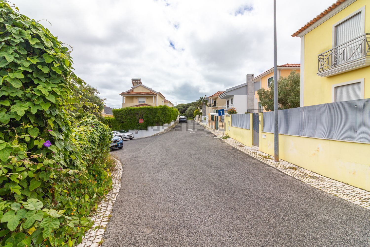 小楼房或独栋别墅出售在Rua São Francisco de Assis, 65 a - 外立面
