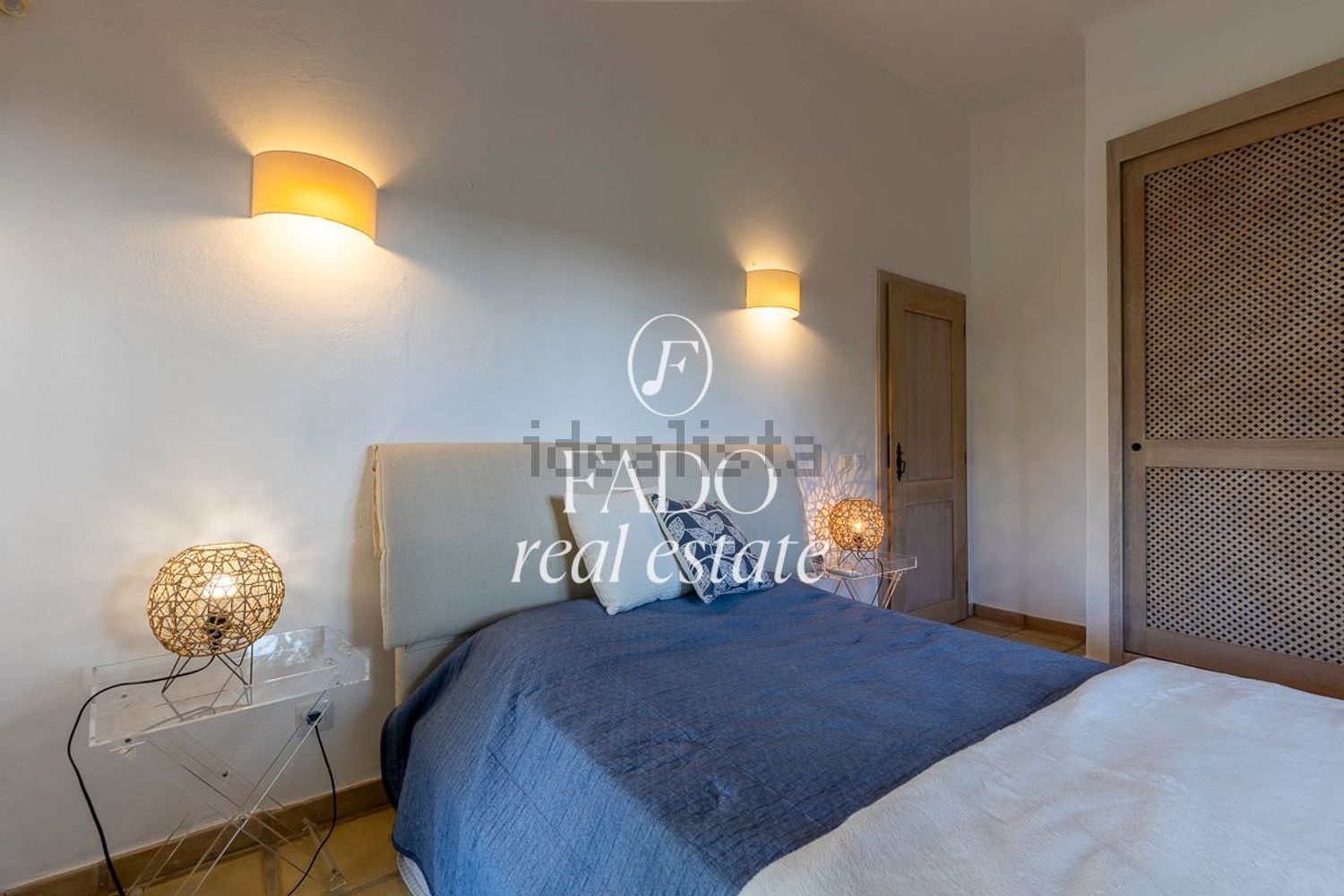 小楼房或独栋别墅出售在 Vale Milho - Vale Centeanes - Algar seco - 卧室