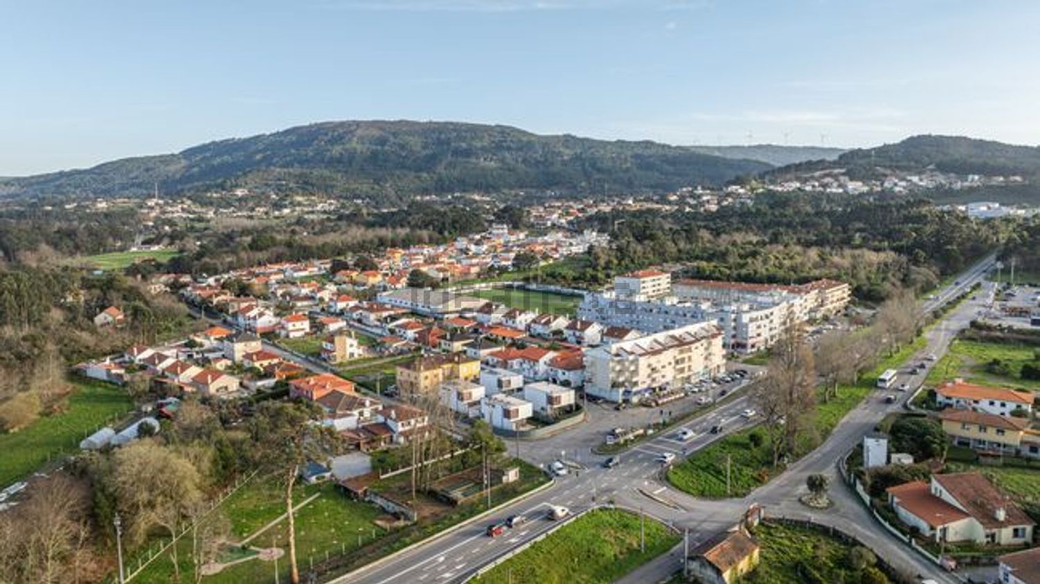 小楼房或独栋别墅出售在Rua da Areia s/n - 视线