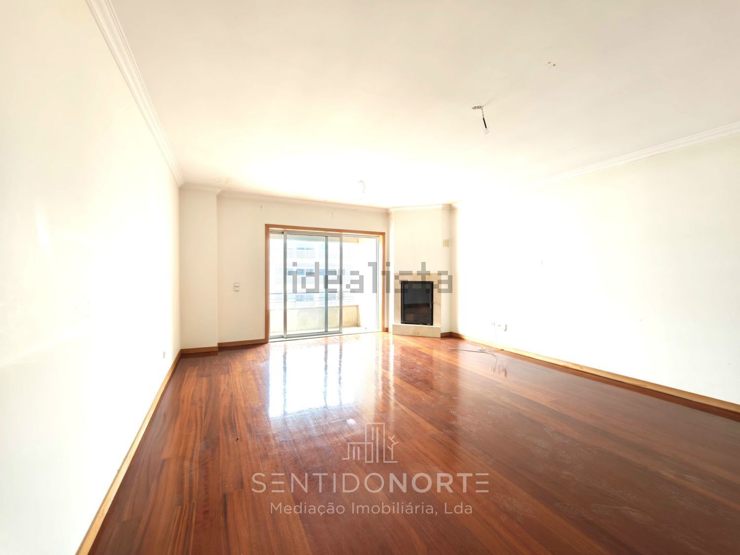 公寓 t3出售在Rua do Verdelho da Urbanização do Pinheiral, 313 - 客厅