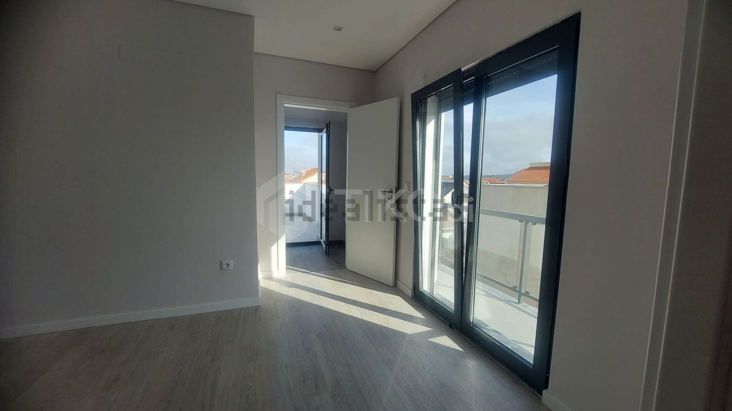 公寓 t3出售在 Centro da Quinta do Conde - 卧室