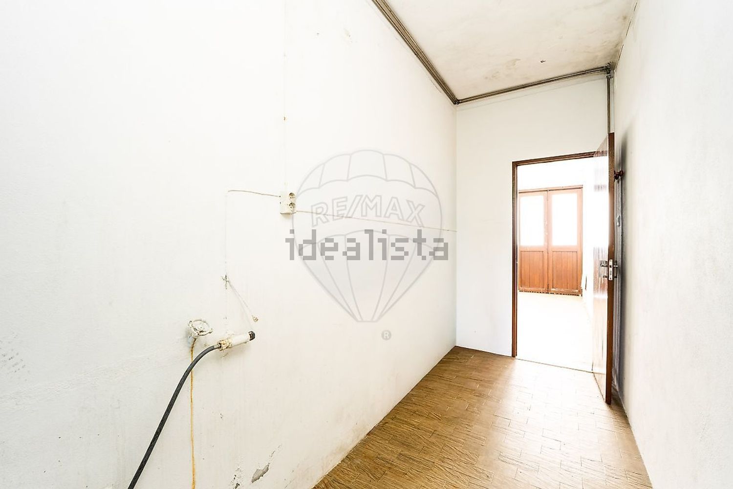 小楼房或独栋别墅出售在Rua de Angola - 居住