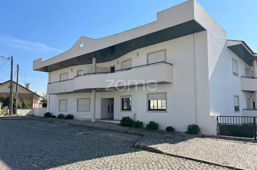 公寓 t3出售在Rua da Ilha do Pico, 25