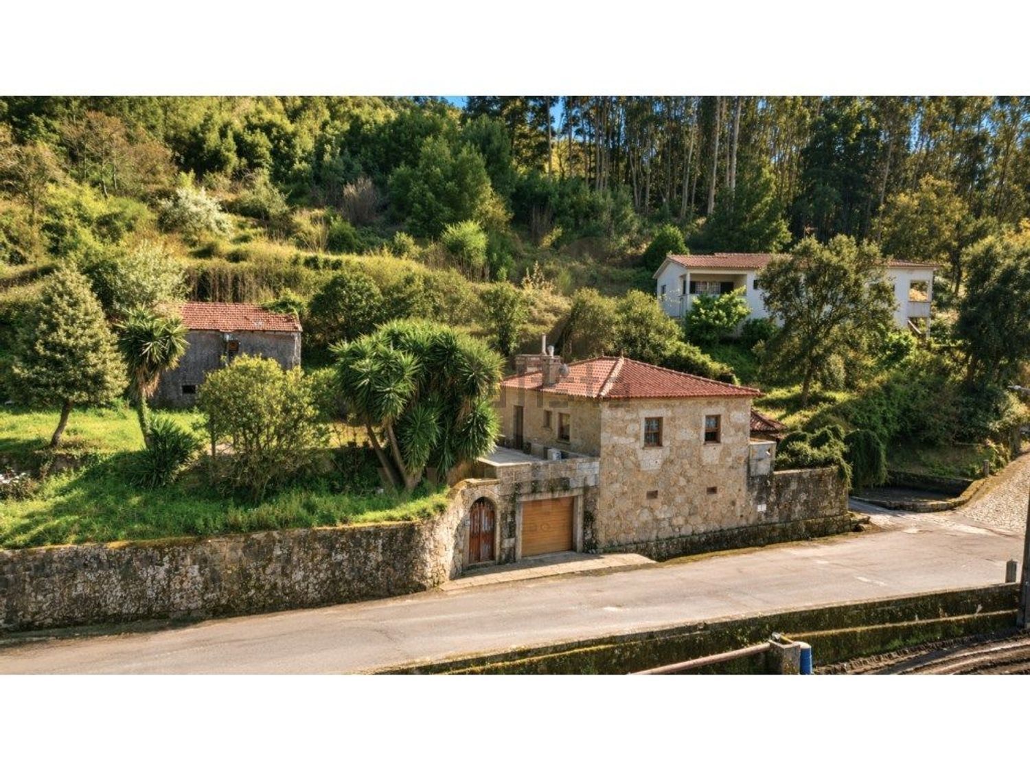 庄园出售在Rua da Fonte da Mineira - 外立面